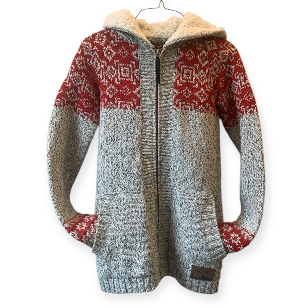 Triple Five Soul women’s XS Red and Gray knit Sweater